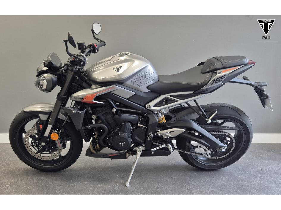 TRIUMPH STREET TRIPLE 765 RS 2025