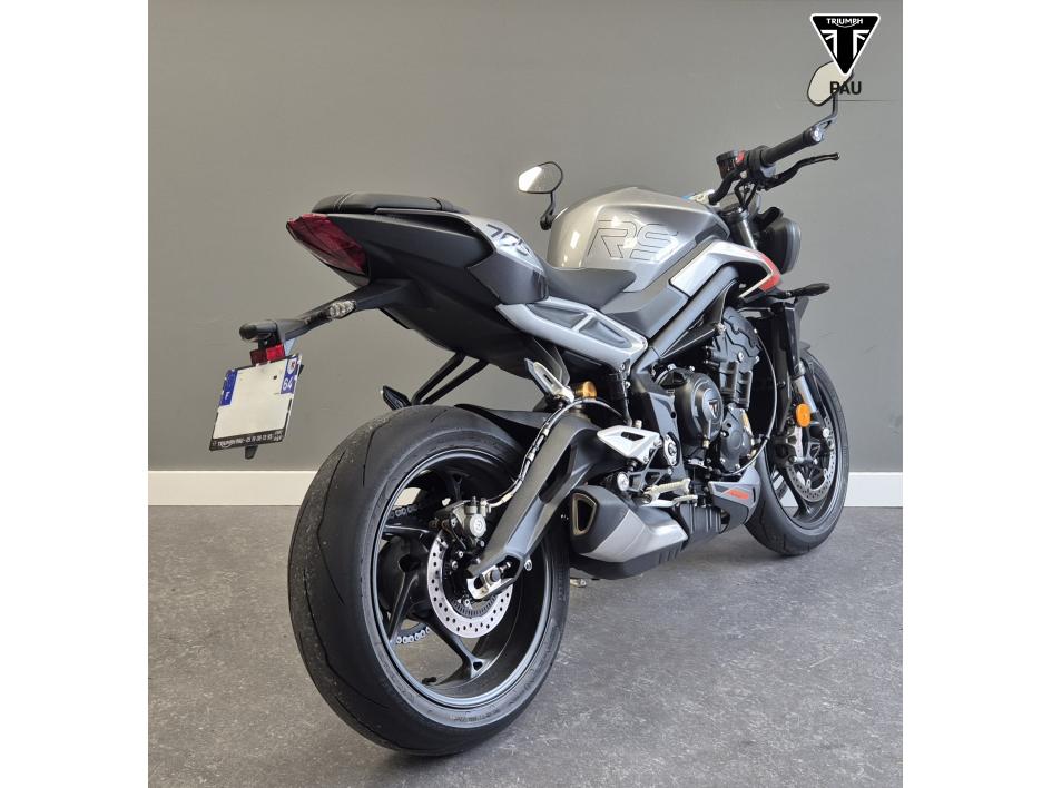 TRIUMPH STREET TRIPLE 765 RS 2025