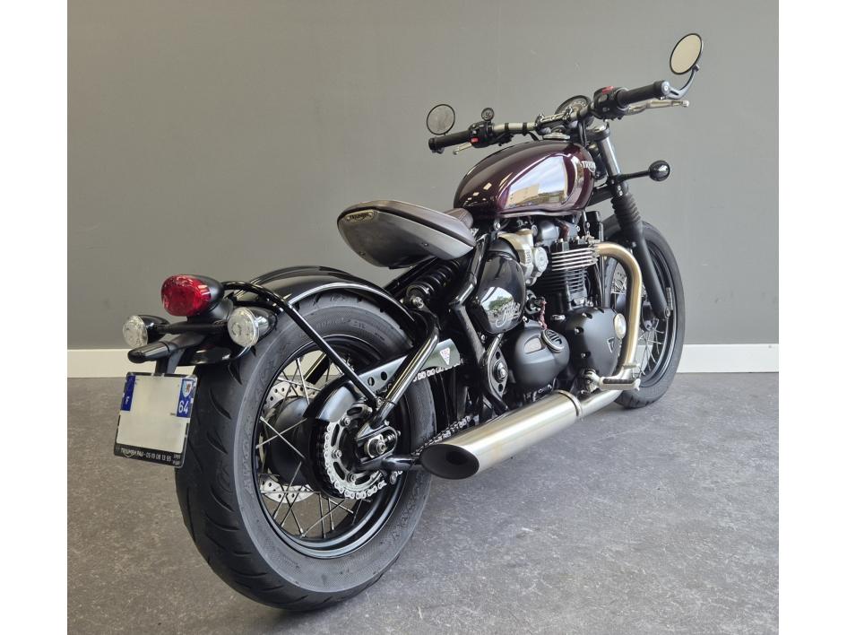 TRIUMPH Bonneville Bobber 1200 2017