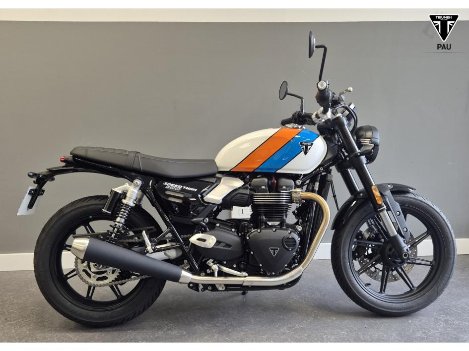 TRIUMPH SPEED TWIN 900 2025