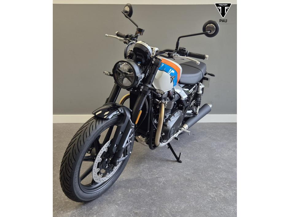 TRIUMPH SPEED TWIN 900 2025