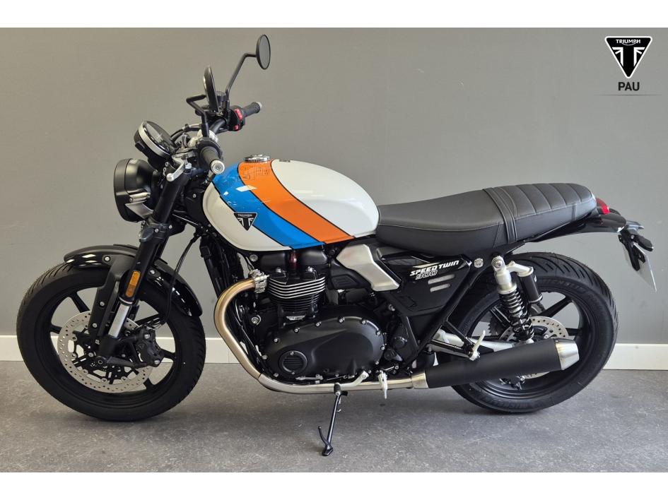TRIUMPH SPEED TWIN 900 2025